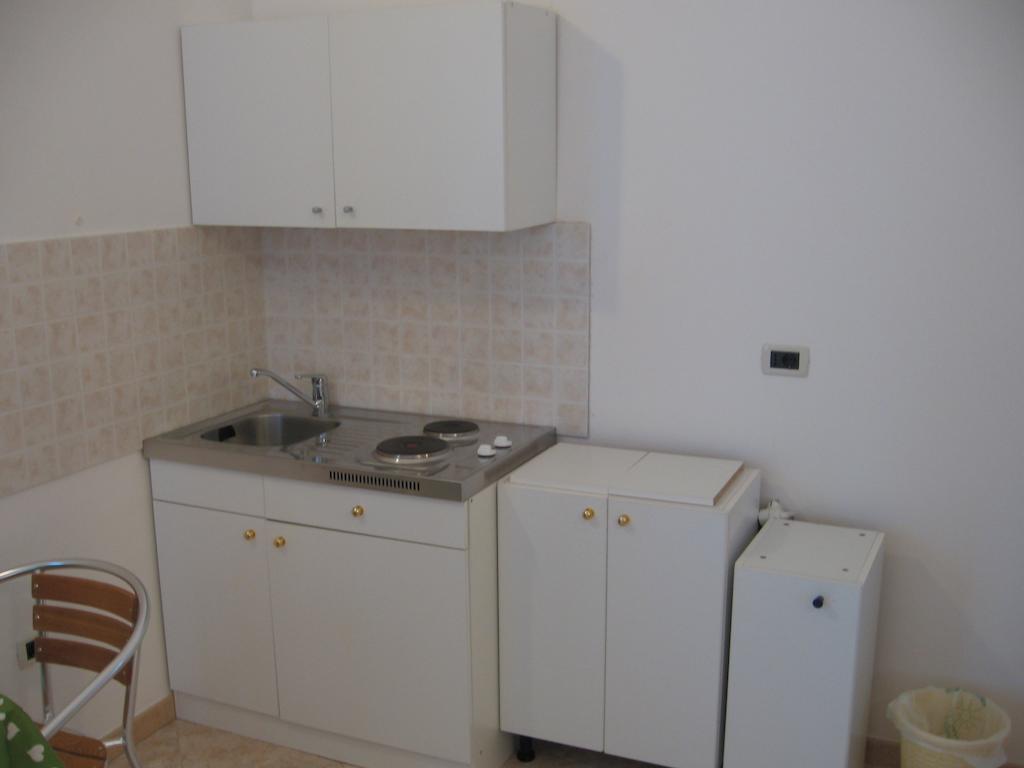 Guest House Caterina Porec Exterior photo